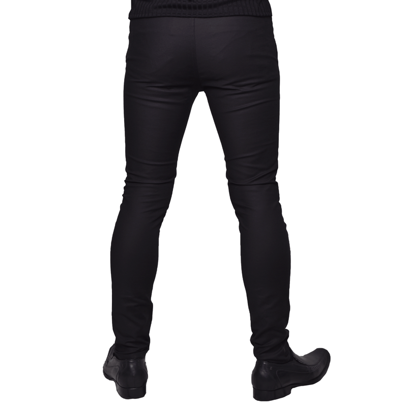 Color--Negro
-Talla--32
-Estilo--Signature-5