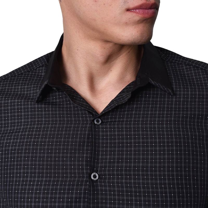 camisa-negra-gris