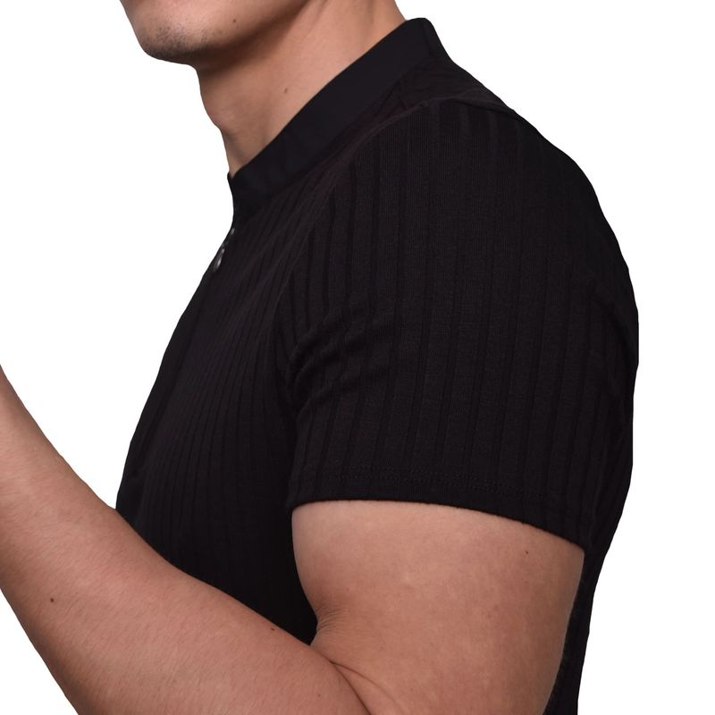 Color: NEGRO
 Talla: XL
 Estilo: SIGNATURE-4