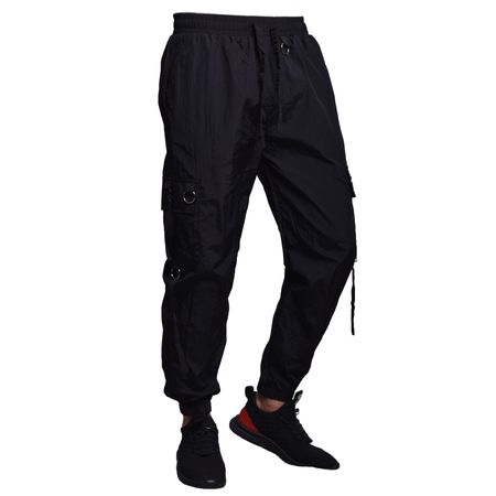 JOGGER OVERSIZE CON BOLSILLO CARGO - NEGRO