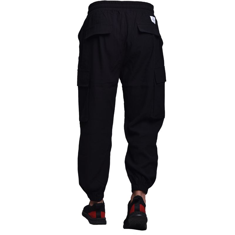 JOGGER-OVERSIZE-CON-BOLSILLO-CARGO---NEGRO