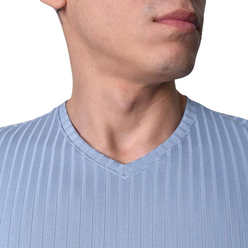 POLO-MANGA-CORTA-CUELLO-V---CELESTE