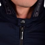 CASACA-SATINADA-CON-CAPUCHA-EXTRAIBLE-SLIM-FIT---AZUL-NOCHE