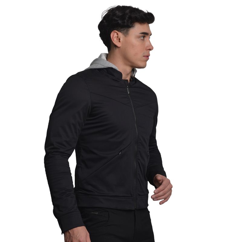 CASACA-SATINADA-CON-CAPUCHA-EXTRAIBLE---NEGRO
