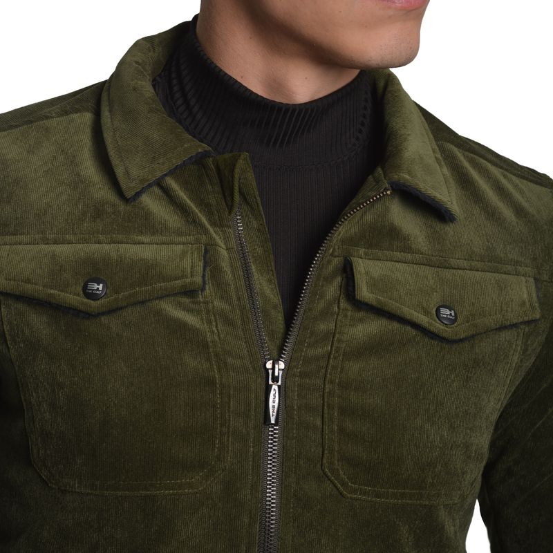 CASACACORDUROICONFORRODEPELUCHEVERDEMILITAR