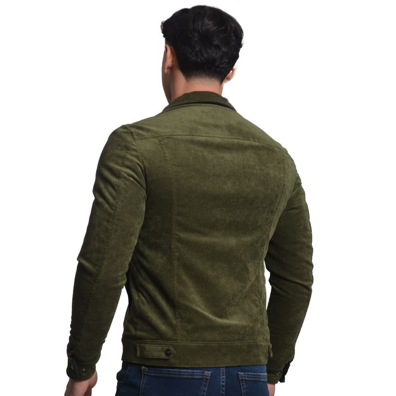 CASACACORDUROICONFORRODEPELUCHEVERDEMILITAR