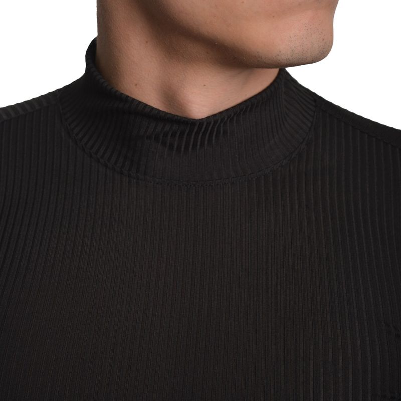 POLO-MANGA-LARGA-CUELLO-ALTO---NEGRO