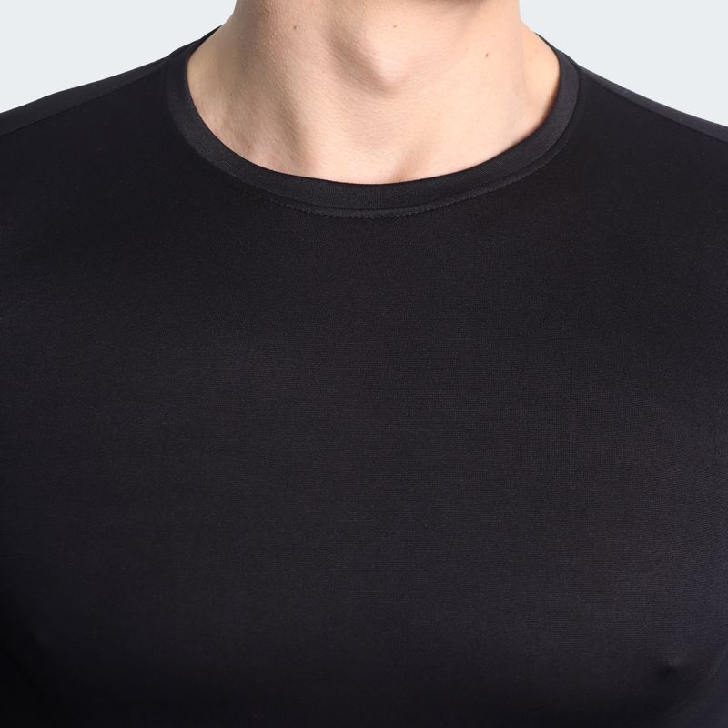 POLO-MANGA-LARGA-CUELLO-REDONDO---NEGRO
