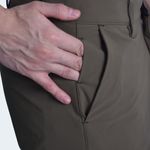 BERMUDA-TEJIDO-ESPECIAL-ENTALLE-MEDIUM---VERDE-MILITAR