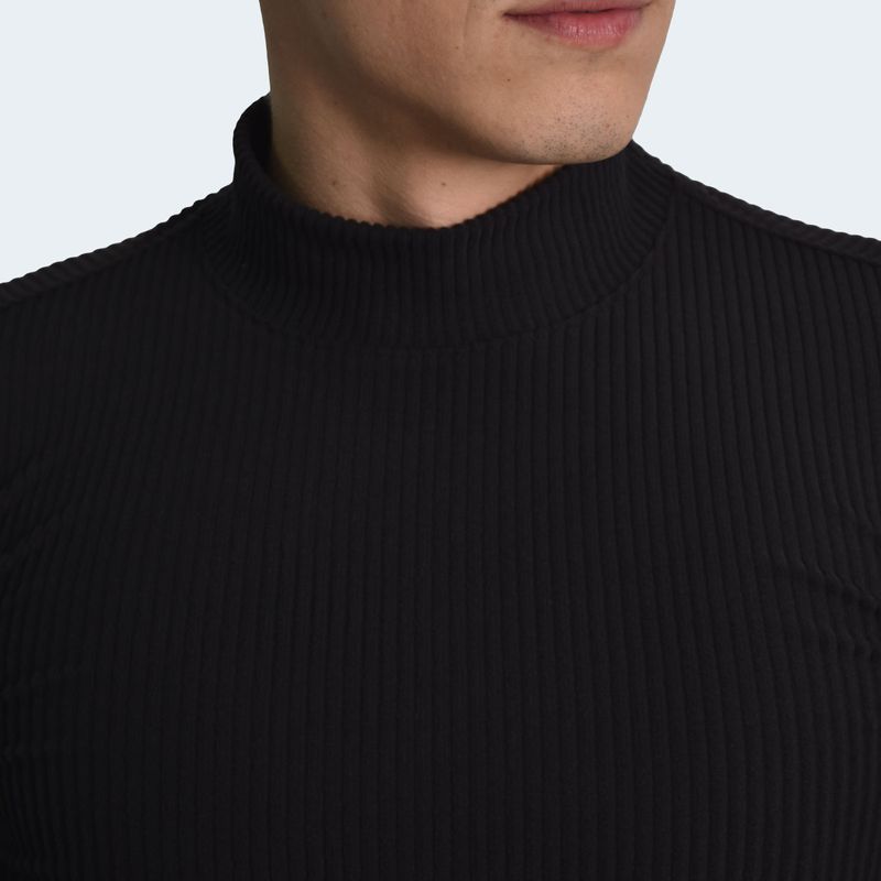POLO-MANGA-LARGA-CUELLO-ALTO---NEGRO