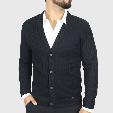 Cardigan Signature abrigador – tejido tipo chompero ideal para elevar tus outfits casuales en días fríos - NEGRO