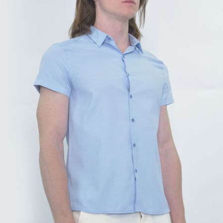 Camisa manga corta  | Diseño tejido de rombos | Entalle Perfect Fit - CELESTE
