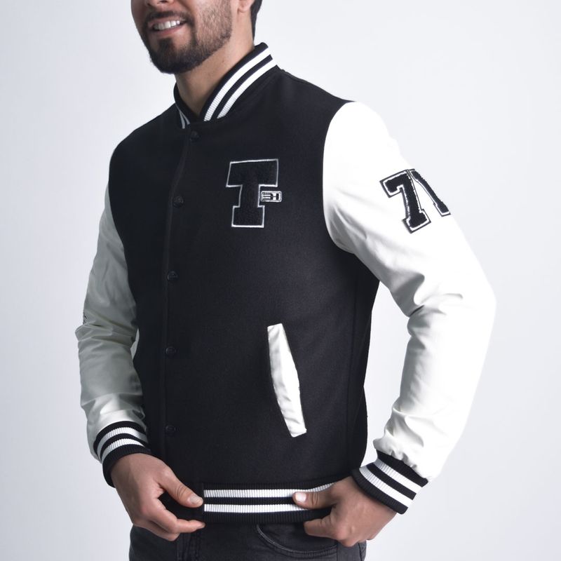 CS008-25-BLACK--2-