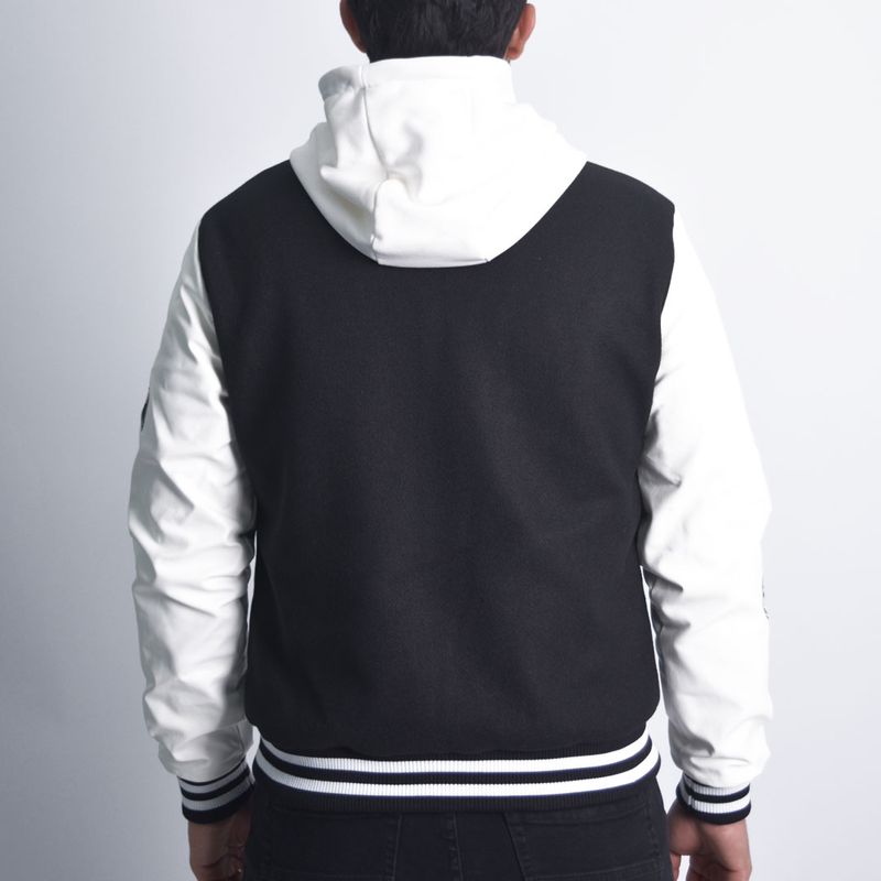 CS009-25-BLACK--5.-
